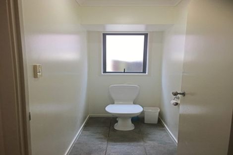 Photo of property in 6 Bokeen Lane, Flat Bush, Auckland, 2019