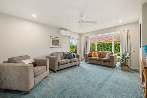 Photo of property in 9 Solway Avenue, Ilam, Christchurch, 8041