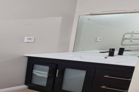 Photo of property in 33 Woodridge Drive, Woodridge, Wellington, 6037