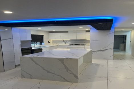 Photo of property in 5 Wyon Way, Flat Bush, Auckland, 2016