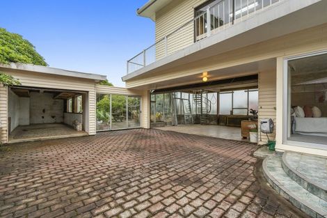 Photo of property in 77 Breaker Bay Road, Breaker Bay, Wellington, 6022