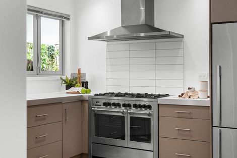 Photo of property in 33 Haswell Place, Huntington, Hamilton, 3210