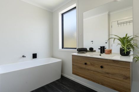 Photo of property in 132 Union Drive, Papamoa, 3118