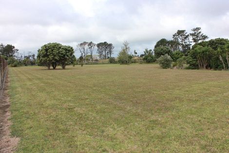 Photo of property in 986 Tinopai Road, Tinopai, Matakohe, 0593