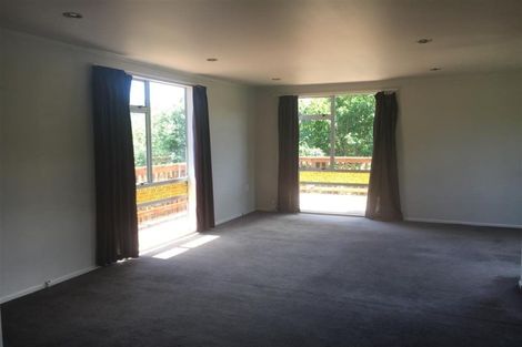 Photo of property in 13 Clapham Grove, Stokes Valley, Lower Hutt, 5019