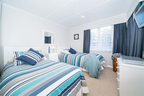 Photo of property in 2 Ascot Street, Hokowhitu, Palmerston North, 4410