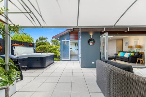 Photo of property in 12 Orne Street, Torbay, Auckland, 0630