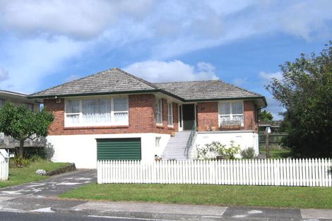 Photo of property in 89 Royal View Road, Te Atatu South, Auckland, 0610