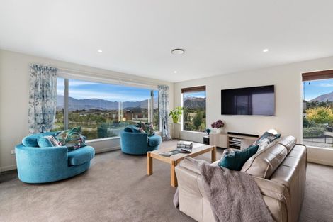 Photo of property in 28 Minaret Ridge, Wanaka, 9305