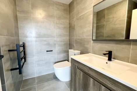 Photo of property in 12b Massine Place, Randwick Park, Auckland, 2105
