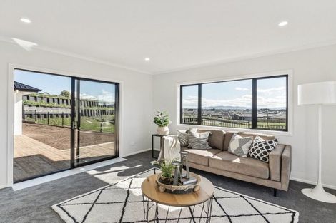 Photo of property in 24 Drower Glen, Flagstaff, Hamilton, 3210