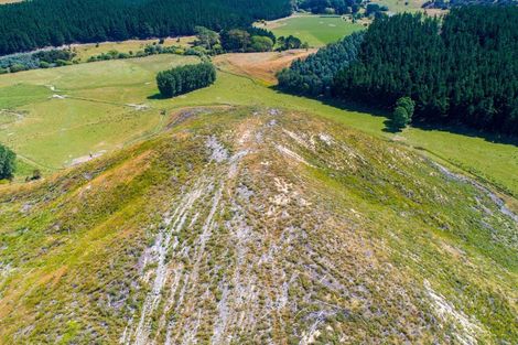 Photo of property in 3525 Masterton Castlepoint Road, Mangapakeha, Masterton, 5889