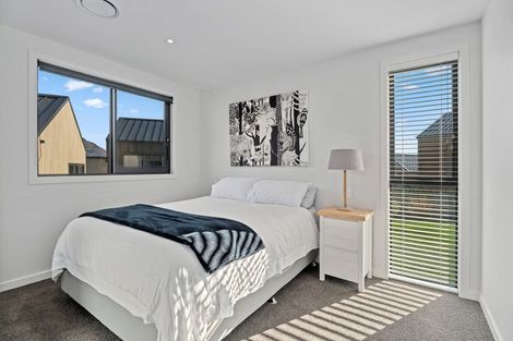 Photo of property in 64 Jacks Point Rise, Jacks Point, Queenstown, 9371