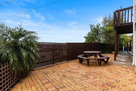 Photo of property in 2/26 Noeleen Street, Glenfield, Auckland, 0629