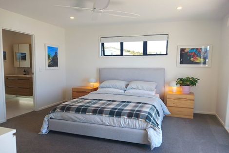 Photo of property in 6 Sunset Heights, Cable Bay, 0420