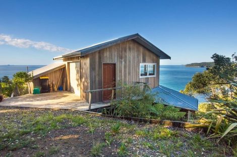 Photo of property in 61 Motuhoa Road, Tairua, 3508