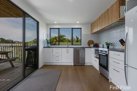 Photo of property in 8 Whitecaps Place, Hihi, Mangonui, 0494