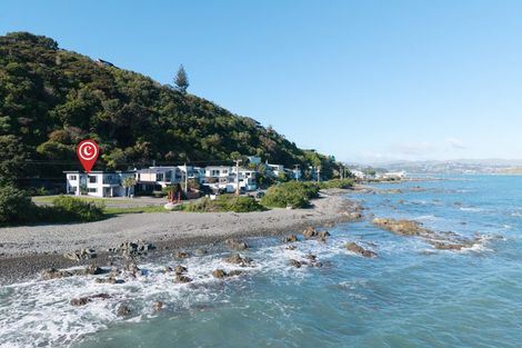 Photo of property in 85 Moana Road, Plimmerton, Porirua, 5026