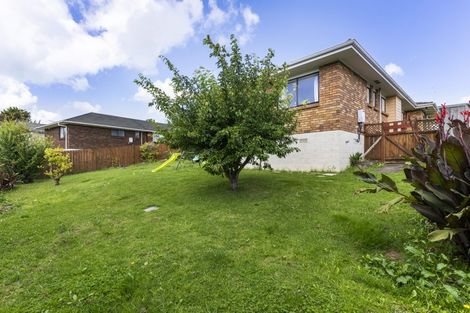 Photo of property in 73 Aberfeldy Avenue, Highland Park, Auckland, 2010