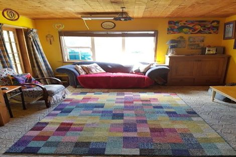 Photo of property in 211 Muhunoa Road West, Ohau, Levin, 5570