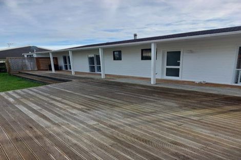 Photo of property in 8 Homewood Avenue, Levin, 5510