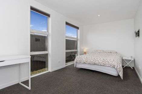 Photo of property in 28 Marion Crescent, Papamoa Beach, Papamoa, 3118