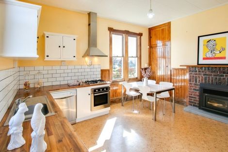 Photo of property in 801 Avenue Road East, Parkvale, Hastings, 4122