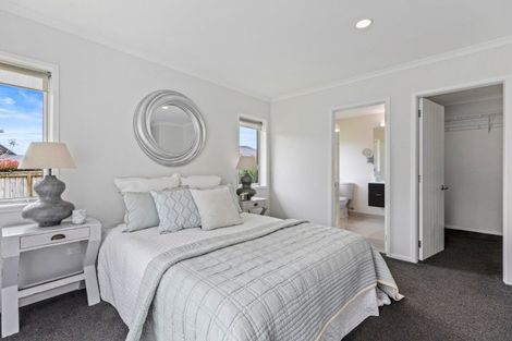 Photo of property in 174 Oteki Park Drive, Welcome Bay, Tauranga, 3112