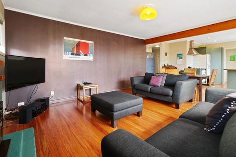 Photo of property in 18 Terry Street, Blockhouse Bay, Auckland, 0600