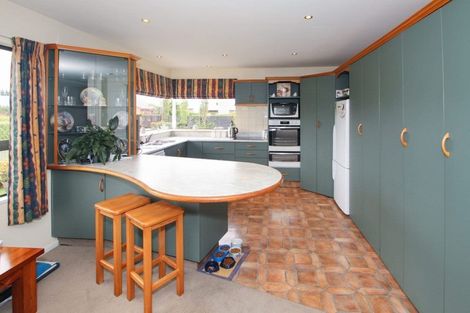 Photo of property in 6 Kenilworth Road, Oamaru North, Oamaru, 9400