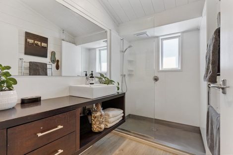 Photo of property in 115b Esplanade Drive, Whangamata, 3620