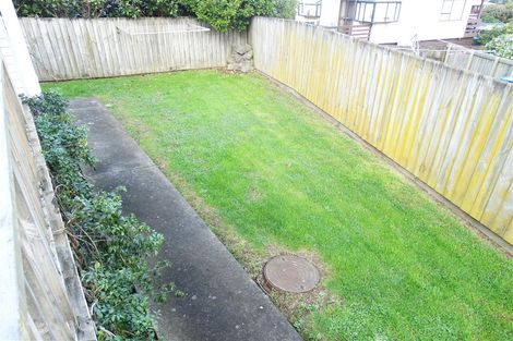 Photo of property in 16 Jasper Avenue, Mount Roskill, Auckland, 1041