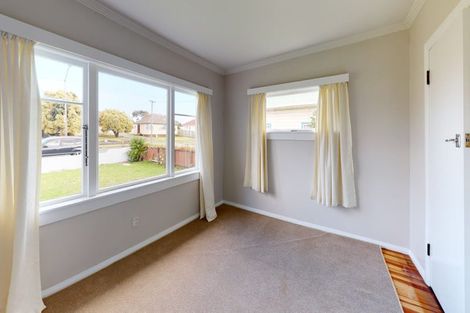 Photo of property in 82 Puriri Street, Gonville, Whanganui, 4501