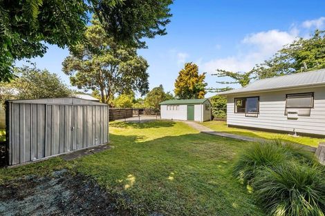 Photo of property in 17a Wairere Grove, Paraparaumu, 5032
