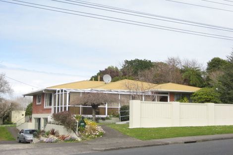 Photo of property in 38 Tarahua Road, Vogeltown, New Plymouth, 4310