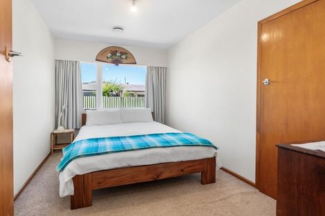 Photo of property in 2/151 Yaldhurst Road, Sockburn, Christchurch, 8042