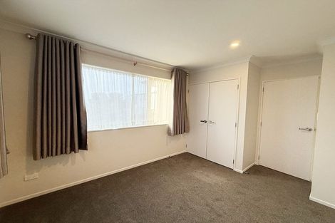 Photo of property in 7b Marco Place, Highland Park, Auckland, 2010