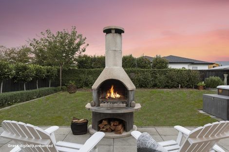 Photo of property in 37 Pohutukawa Parade, Riverhead, 0820