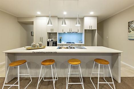 Photo of property in 8 Warbler Crescent, Papakura, 2110