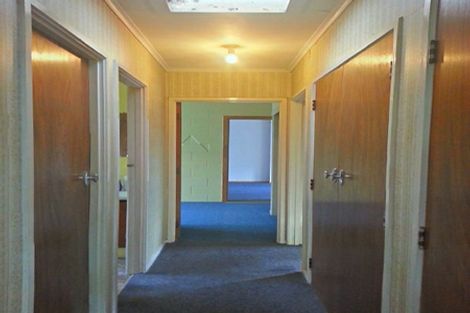 Photo of property in 2/63 High Road, Glenfield, Auckland, 0629