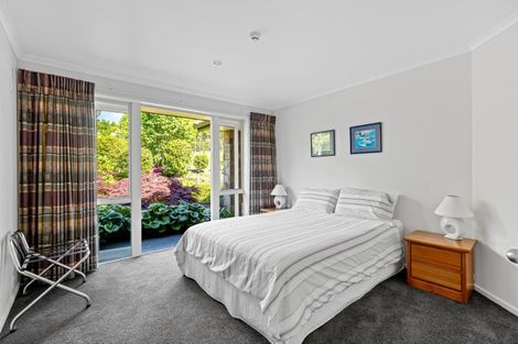 Photo of property in 85 Whangaparaoa Road, Red Beach, 0932