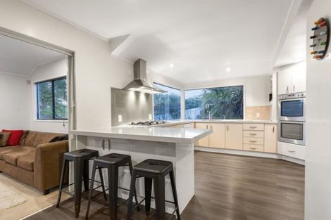 Photo of property in 14 David Beattie Place, Chatswood, Auckland, 0626