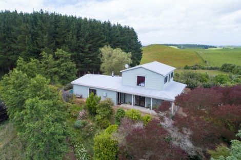 Photo of property in 484 Finnis Road, Pohangina, Feilding, 4775