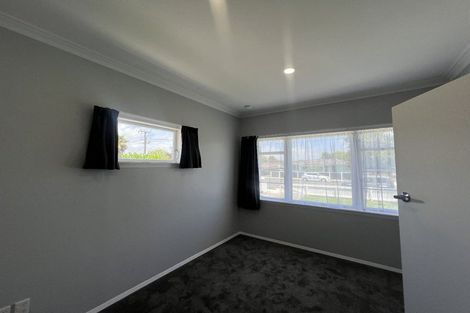 Photo of property in 30 Kings Drive, Levin, 5510
