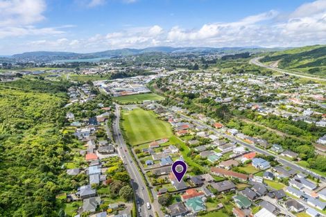 Photo of property in 342 Main Road, Tawa, Wellington, 5028
