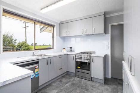 Photo of property in 2418 Waimate Highway, Makikihi, Waimate, 7980