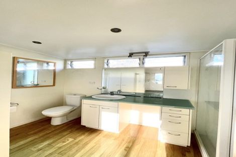 Photo of property in 9 Rangitira Avenue, Takapuna, Auckland, 0622