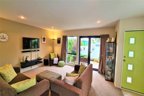 Photo of property in 8/44 London Street, Richmond, Christchurch, 8013