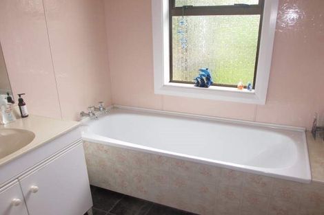 Photo of property in 35 Davis Street, Reefton, 7830