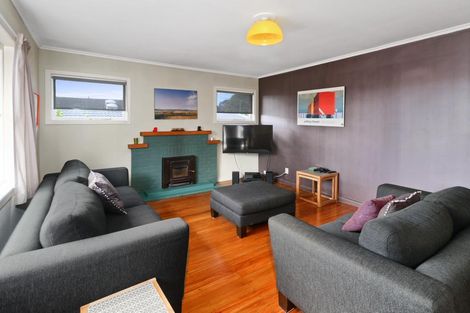 Photo of property in 18 Terry Street, Blockhouse Bay, Auckland, 0600